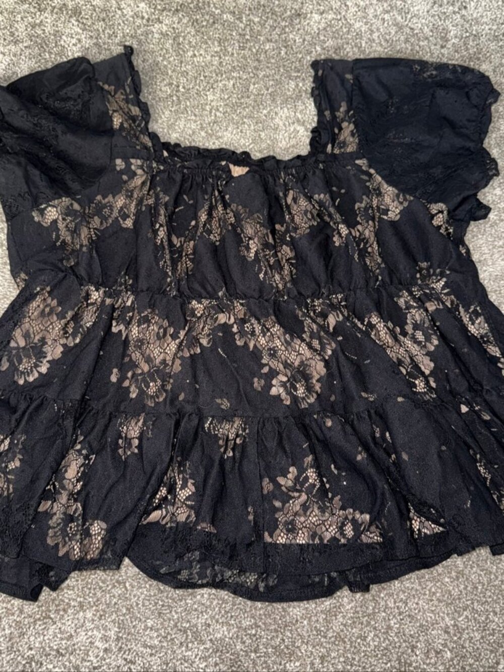 Torrid Lace Blouse Size 3 Black Floral Babydoll Peplum Flutter Sleeve